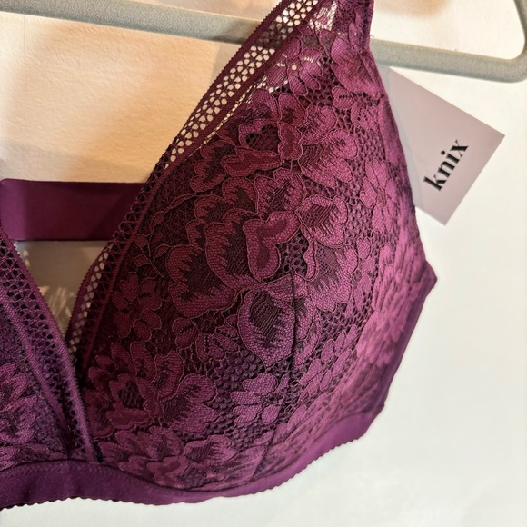 KNIX Sz XL Lace Deep V Padded No Underwire Bralette Bra NEW WITH TAGS. - Picture 2 of 10
